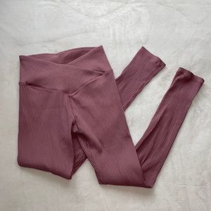 Aeropostale Mauve Crossover Ribbed Leggings: Size XS